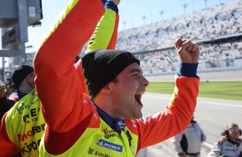 Pato O'Ward ganó el primer