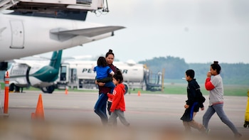 Más de 100 hondureños son