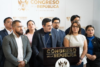 El bloque legislativo Raíces pidió apoyo nacional e internacional especializado para identificar a los responsables del crimen de Juan Francisco Solórzano Foppa.