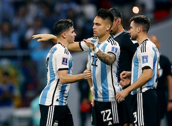 Lautaro Martínez sería el delantero apuntado por el Atlético de Madrid para reemplazar a Julián Álvarez (REUTERS/Kai Pfaffenbach)