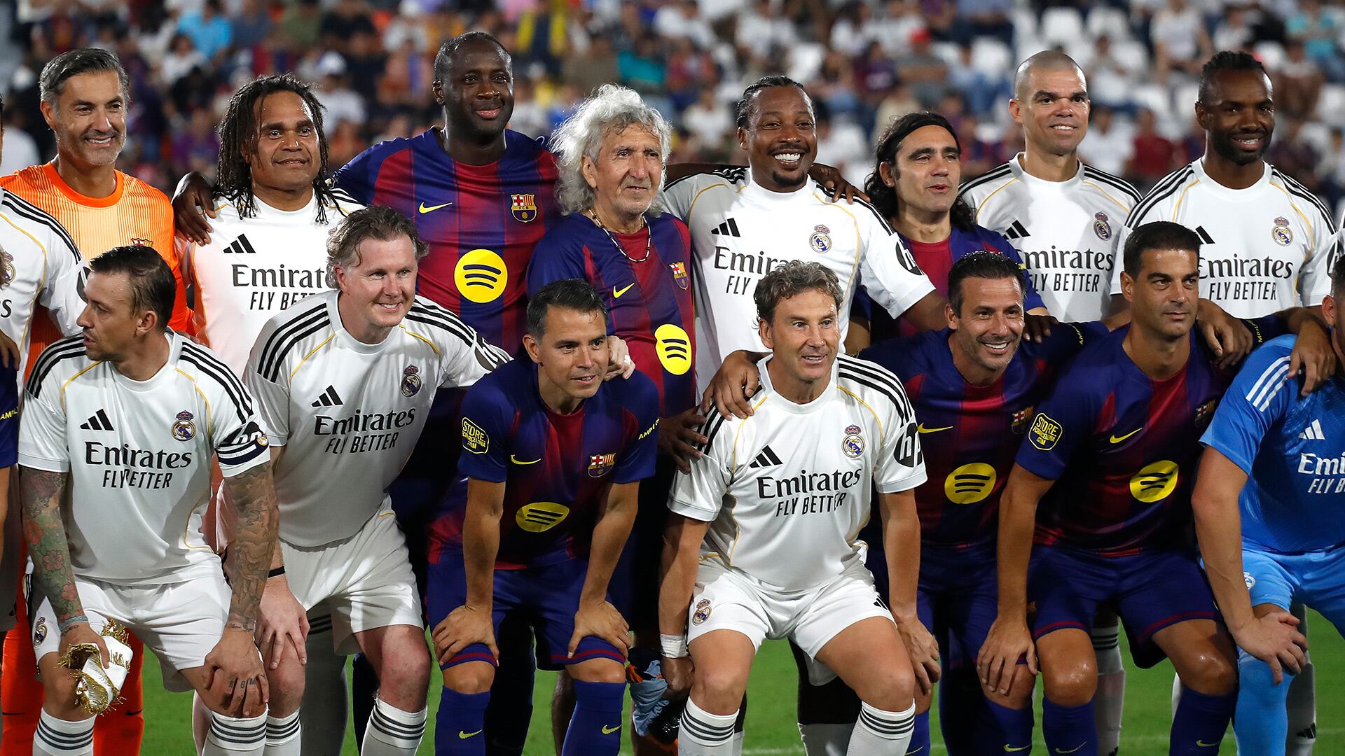 Barcelona se impuso con dos goles del argentino Javier Saviola (EFE/ Rodrigo Sura)