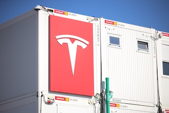 Tesla ya cuenta con terrenos