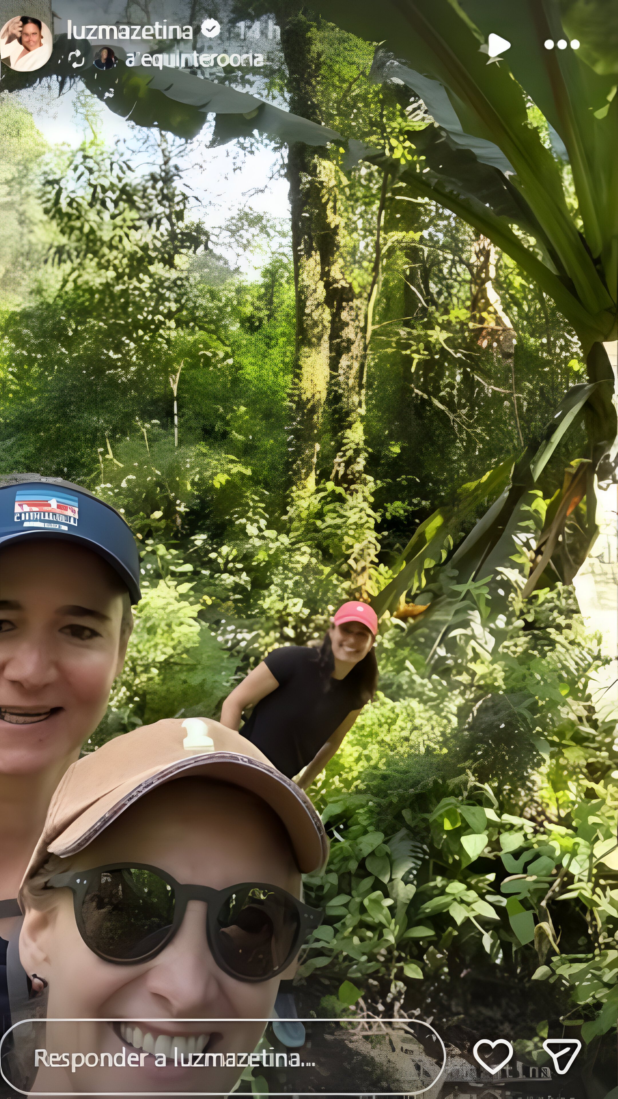 Luz María Zetina publicó en sus historias de Instagram un par de fotografías celebrando junto a Lorena Ochoa. (@luzmazetina, Instagram)
