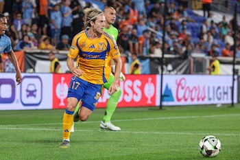 Sebastián Córdova es un futbolista