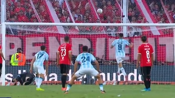 Maravilla Martínez habló tras errar el penal en el clásico entre Independiente y Racing: “Les pido disculpas a las dos hinchadas”