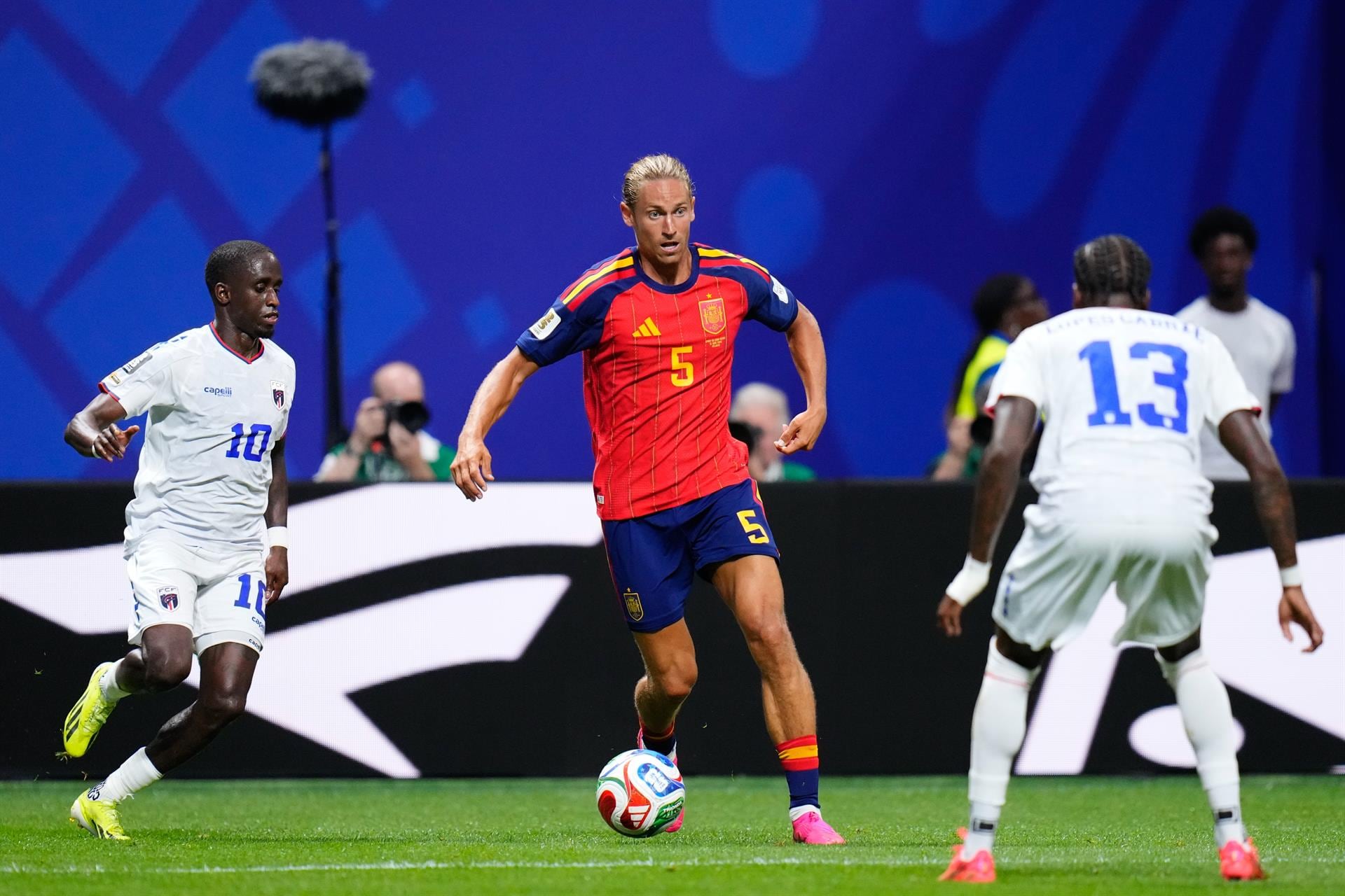 Marcos Llorente en un partido con España. (Europa Press)