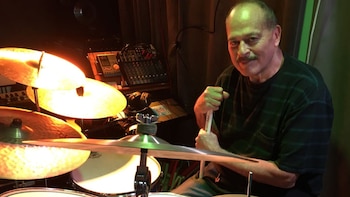 Murió a los 75 años Carlos Riganti, baterista de Alas y referente del rock progresivo