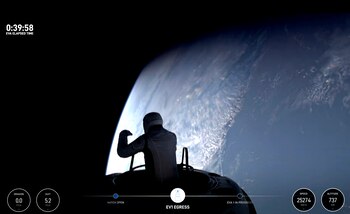 Esta imagen tomada de un video de SpaceX muestra el inicio del primer paseo espacial privado dirigido por el multimillonario tecnológico Jared Isaacman el jueves 12 de septiembre de 2024 (SpaceX via AP)