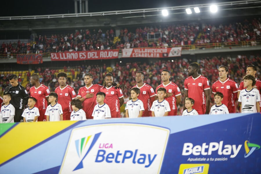 América de Cali mueve el mercado, pero también la presión sobre David González