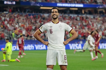 El futbolista español Mikel Merino celebra el gol en el partido de octavos de final del Mundial de la FIFA 2026 entre Portugal y España. EFE/ Lavandeira Jr