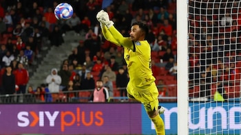 Guillermo Viscarra realizando una intervención