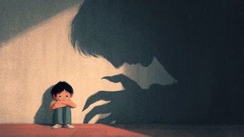 Seis señales que podrían indicar que un menor sufre de abuso sexual, según la psicología