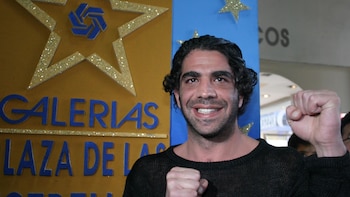 Colmillos de elefantes y un camello: la vida de lujos que llevaba Jorge Kahwagi Macari, según sus amigos