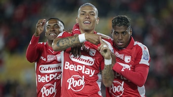 Franco Fagúndez, figura de Santa Fe, podría ser comprado por el Cardenal: esta es la millonaria oferta que ofreció el cuadro bogotano al Santos Laguna