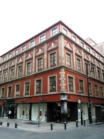 El hotel de la bella