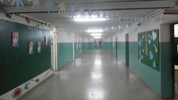 Drama en Berisso: una maestra de 61 años murió mientras dictaba una clase