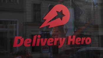 Delivery Hero anuncia que su CEO, Niklas Östberg, continuará en el cargo, pese a anunciar su salida en mayo