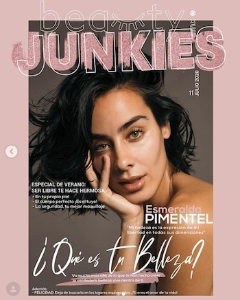 Esmeralda Pimentel desnuda estrías