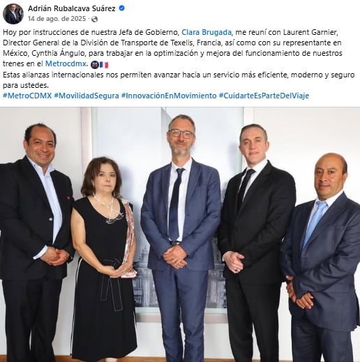 Adrián Rubalcava, director del Metro de la CDMX, en eventos públicos en representación de la Jefa de Gobierno, Clara Brugada.