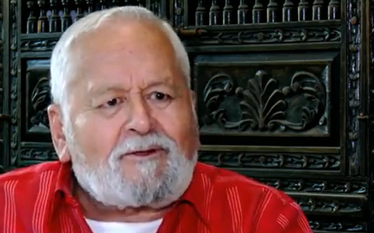El catedrático Manuel Montoya, de 80 años, fue víctima de estafa por parte de un