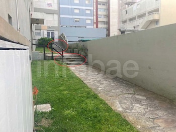 Tras la demanda de una vecina, un consorcio deberá adaptar el acceso al edificio para personas con movilidad reducida