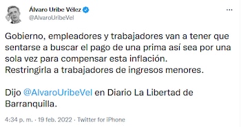 Captura de pantalla Twitter @AlvaroUribeVel
