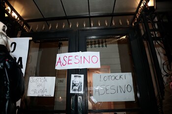 Más pancartas contra Aníbal Lotocki,