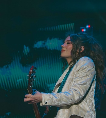 Joy recibió el premio Espíritu de Cambio en Billboard Mujeres Latinas, resaltando su impacto y liderazgo en la industria musical latina. - (Instagram/@joy)