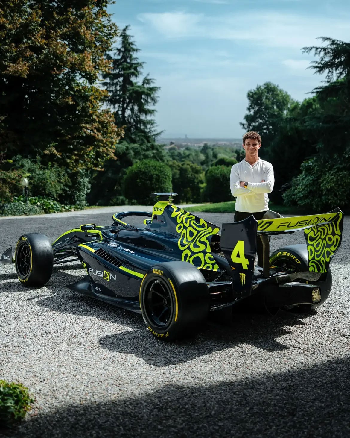 Lando Norris presentó el LN4 Legacy Programme para financiar la formación de jóvenes pilotos sin recursos económicos, con coordinación de Julian Rouse (Instagram Lando Norris)