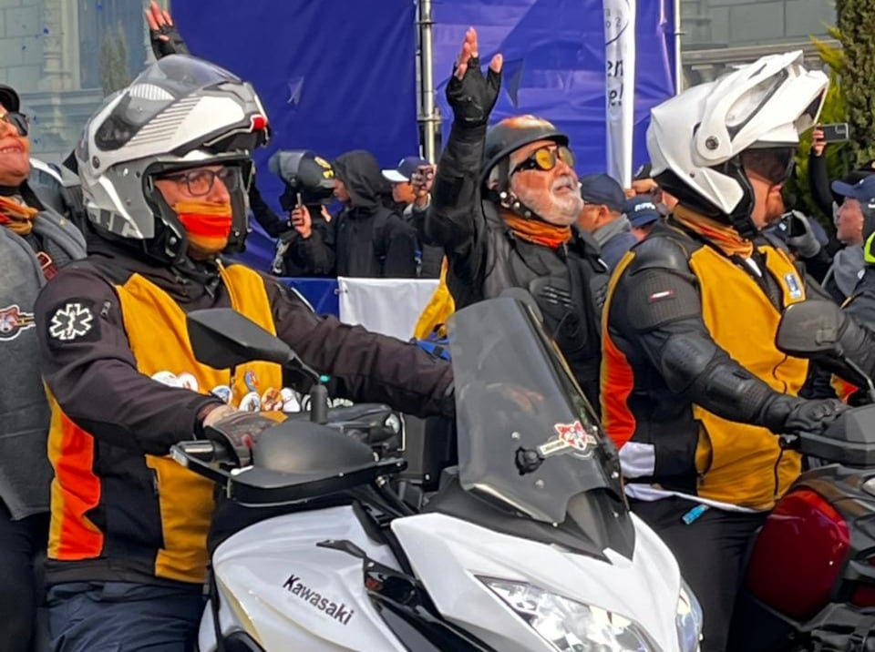 Las autoridades lanzaron un operativo inédito con 32 controles vehiculares durante la peregrinación que partió de Ciudad de Guatemala hacia Esquipulas. /(PNC de Guatemala)