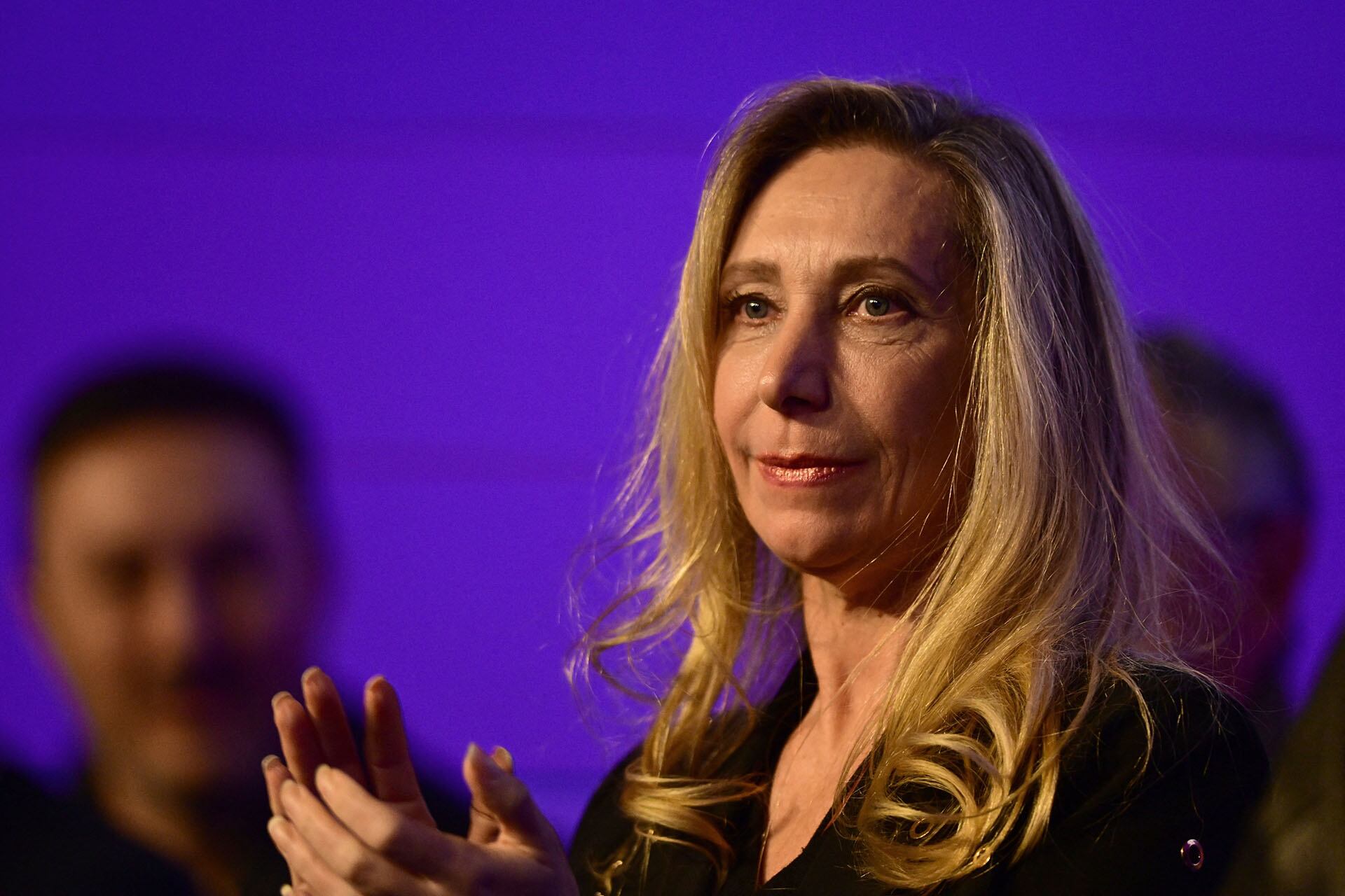 Karina Milei y Sebastián Pareja lideran reunión clave en Casa Rosada para definir la fiscalización electoral en Buenos Aires. (Photo by AFP)