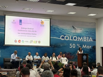 Organizaciones sindicales promueven la formación y participación en los procesos de cambio energético. - crédito Cortesía