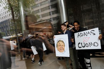 Protesta contra Cuomo en Manhattan