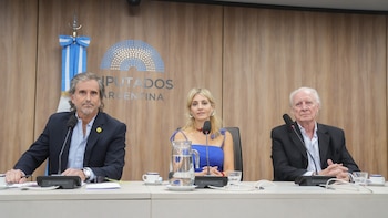 Congreso intenso: aceleración violeta con