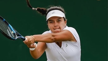 Lucciana Pérez salvó tres puntos de partido para clasificar a su primera final de un torneo W75 en Brasil