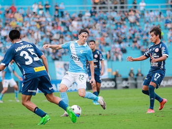 Michael Hoyos disputó 15 minutos en el duelo de Sporting Cristal ante Deportivo Garcilaso. - créditos: Liga 1
