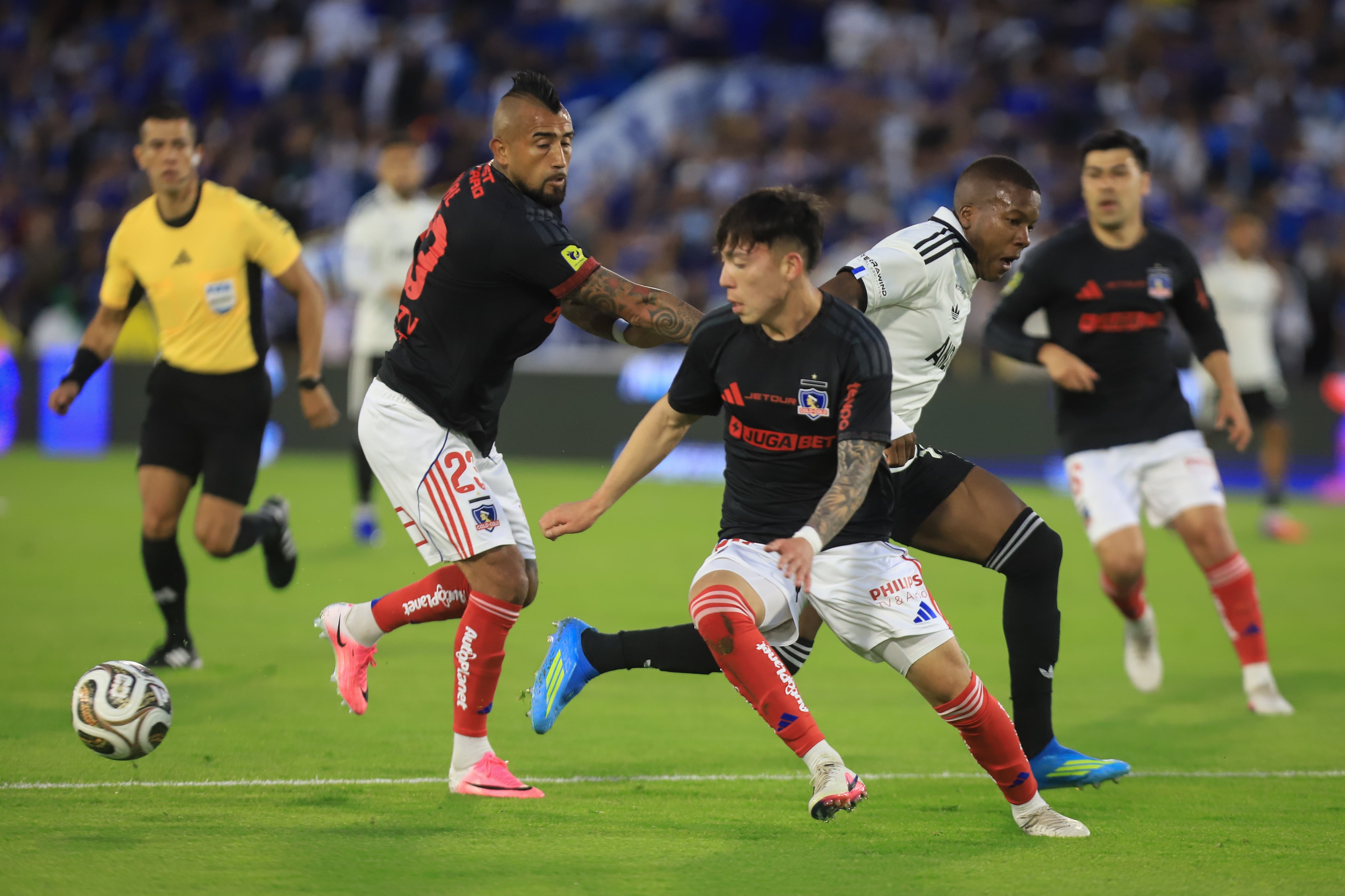 El error de Andrés Rojas en Millonarios vs. Colo-Colo que puede costarle sanciones