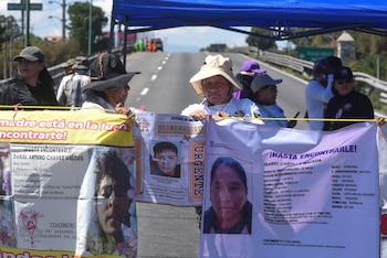Manifestación autopista México-Toluca Lerma Edomex madres buscadoras