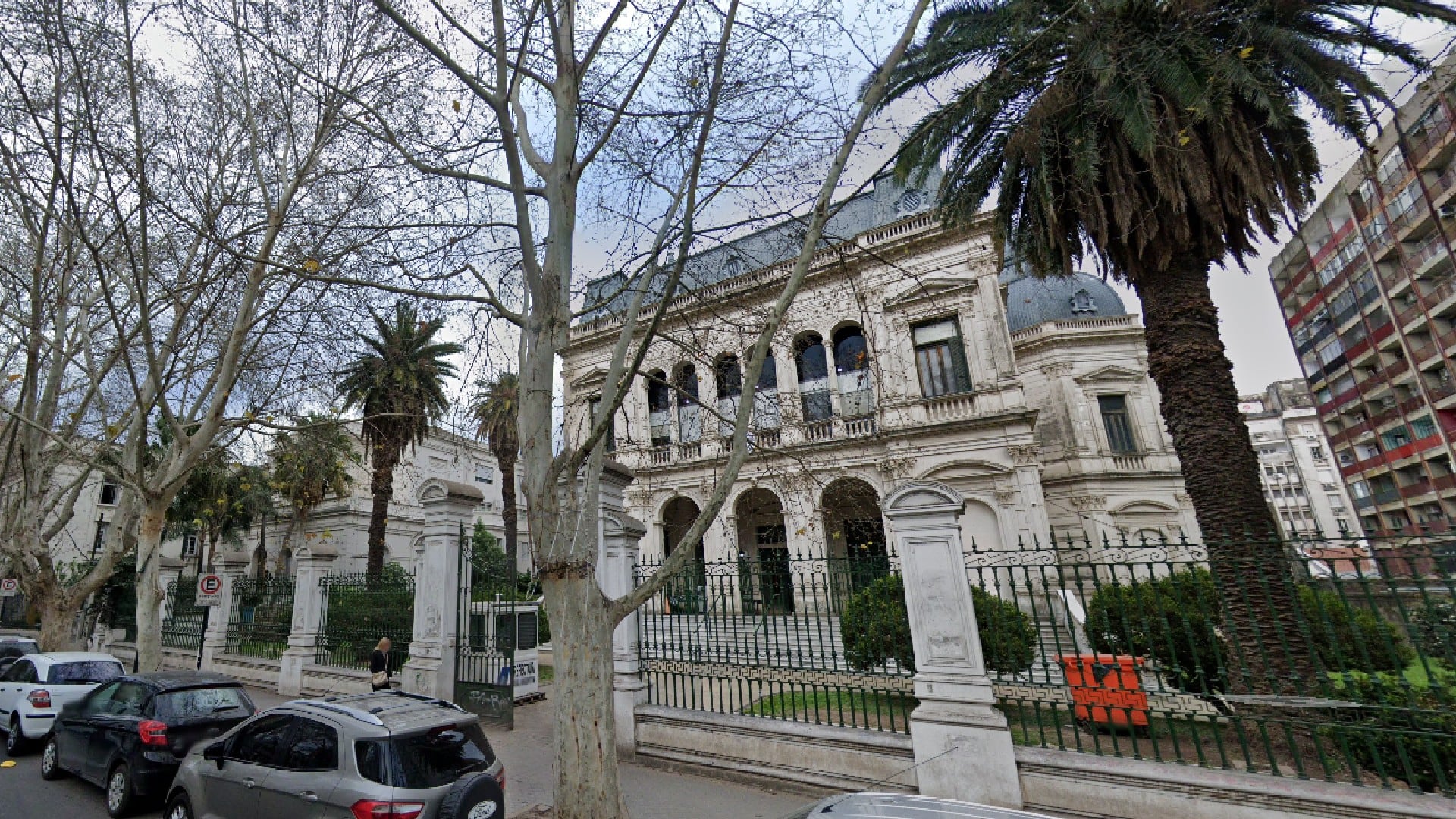 La Cámara Federal de Casación Penal revocó un fallo y condenó a tres personas acusadas de ser testaferros de una organización narco