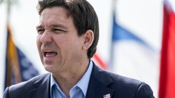 El gobernador DeSantis quiere sacar