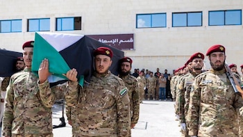 Al menos once muertos tras una explosión en un arsenal en el este de Siria