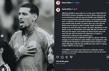 El defensor se mostró triste por la eliminación de la Selección Colombia, y explicó que el cuadro "Cafetero" volverá más fuerte a competir-crédito @daniel.chitiva/Instagram