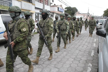 A 26 días de iniciada la lucha contra las bandas criminales en Ecuador, ya hay más de 5.600 delincuentes detenidos (Europa Press)