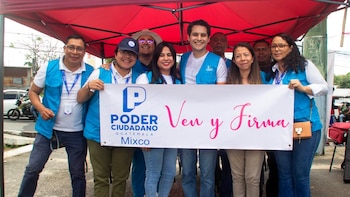 La organización Poder Ciudadano Guatemala reúne 5,000 firmas para impulsar una reforma constitucional del sistema de justicia