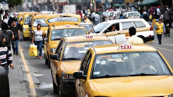 Ministro de Transportes responde a