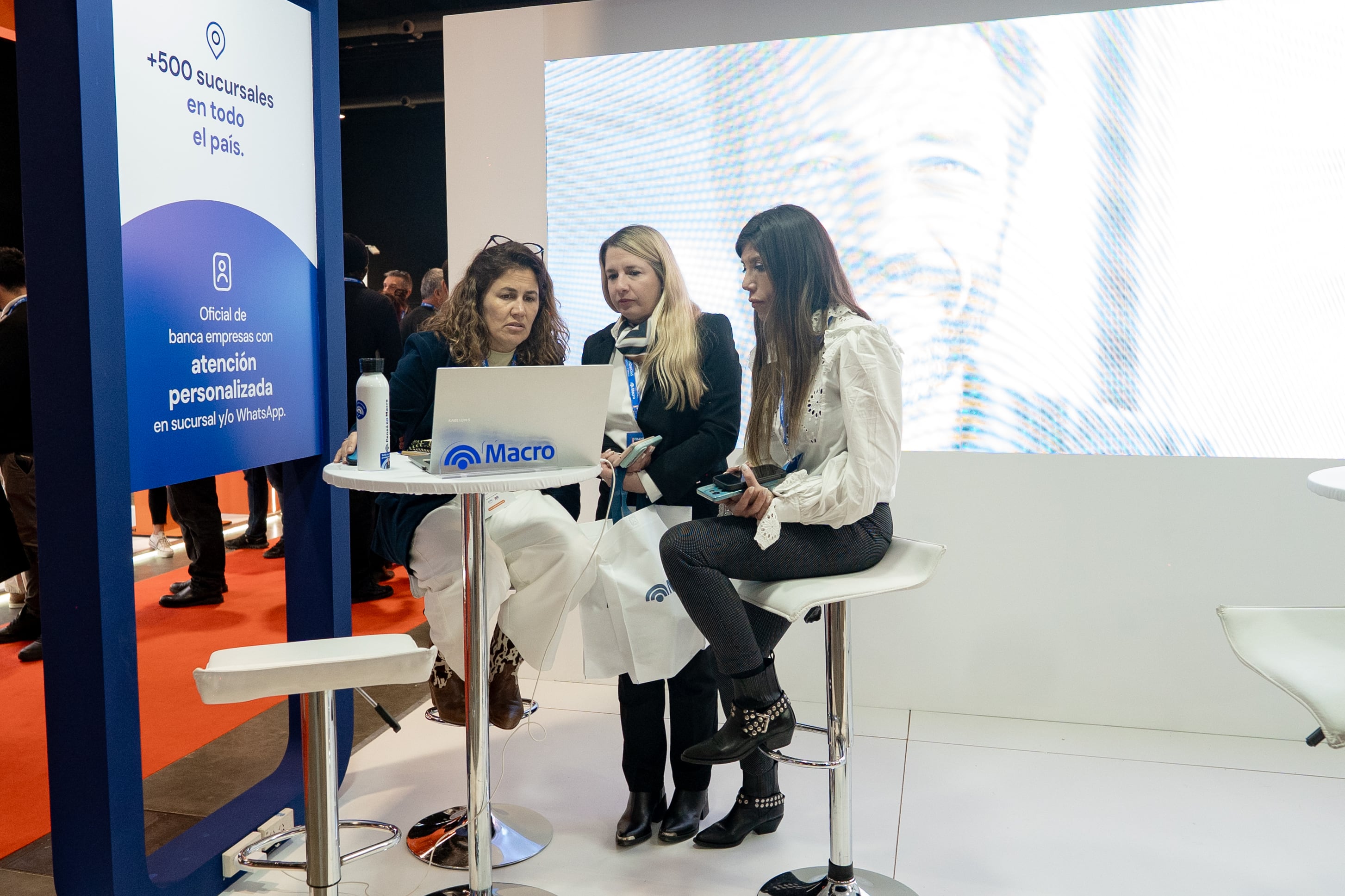 Créditos, seguro integral de comercio y canales digitales: la propuesta presentada para emprendedores del sector de franquicias (Banco Macro)