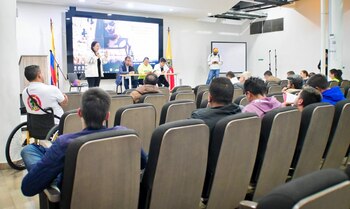 Los taxistas se reúnen con