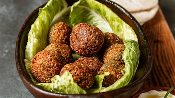 Falafel de lentejas: una receta fácil y original para consumir legumbres de forma diferente