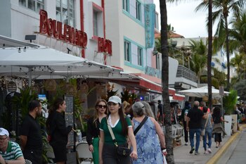 Un grupo de turistas al