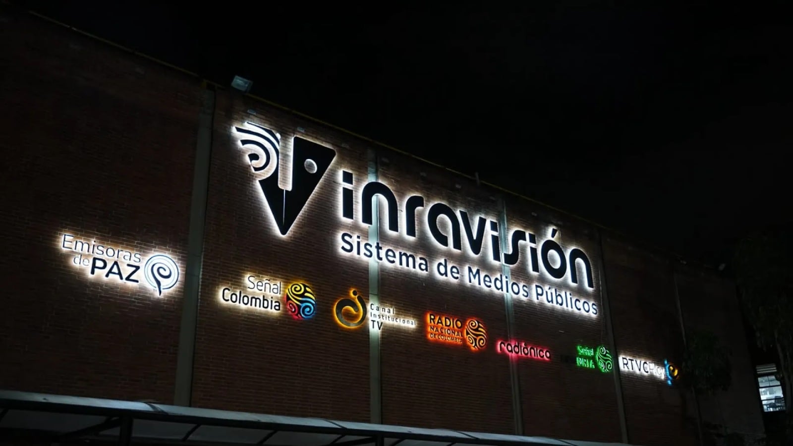 Inravisión interrumpió la emisión de RTVC Noticias en Señal Colombia, enlazó la señal con Telepacífico y retiró la franja “Señal de la Paz” - crédito Inravisión